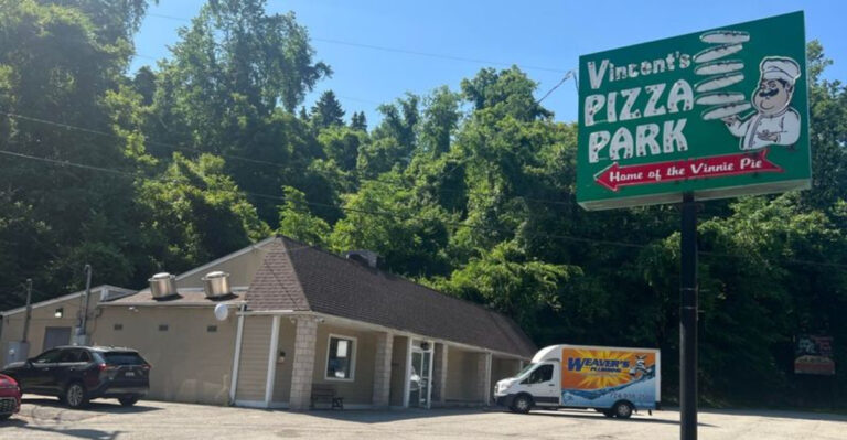 This Pennsylvania Pizzeria Has Kept The Same Family Tradition Going Since The 1950s