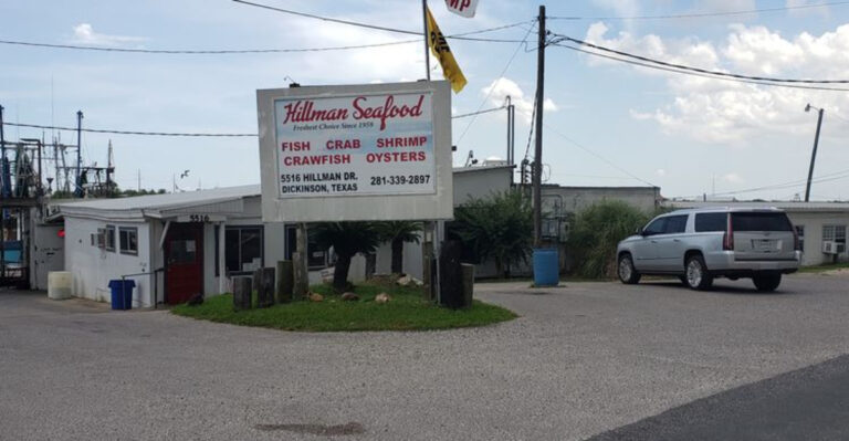 This Texas Seafood Market Has Been a Gulf Coast Favorite for More Than 65 Years