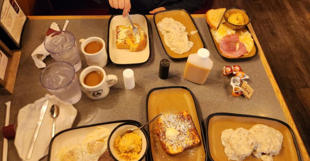 This Tiny North Carolina Mennonite Bakery Starts Baking At 4 A.M. And Serves Unforgettable French Toast
