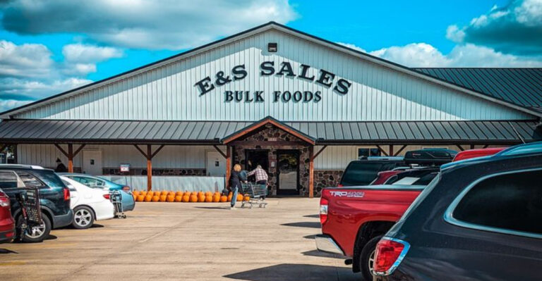 Thousands of Families Shop at This Indiana Grocery Store Every Month