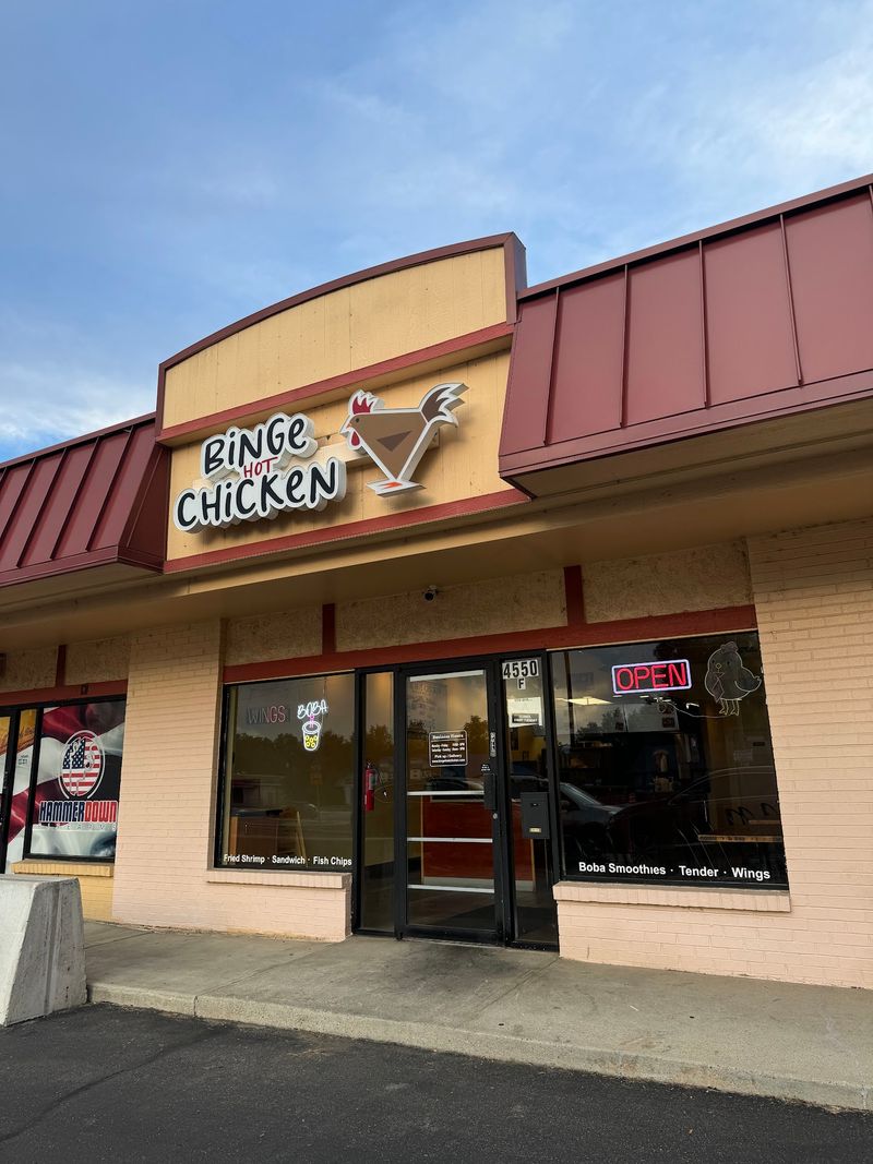 Binge Hot Chicken (Wheat Ridge) Binge Hot Chicken (Wheat Ridge)