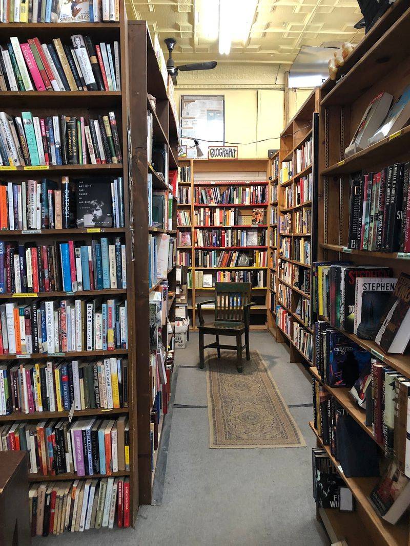 Capitol Hill Books (Denver) Capitol Hill Books (Denver)