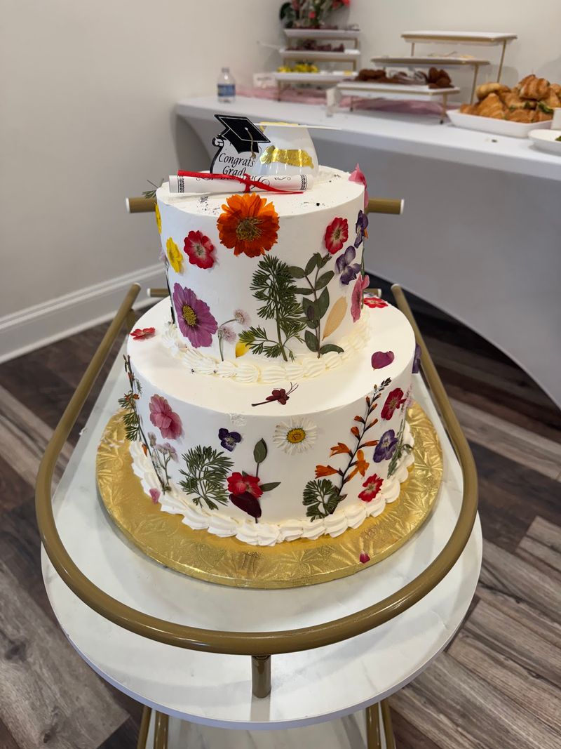 Beyond the Doughnuts: Poppy Seed Rolls, Cookies, and Cakes Beyond the Doughnuts: Poppy Seed Rolls, Cookies, and Cakes