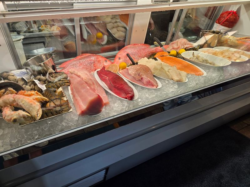 Where the Fish Market Meets Dinner Where the Fish Market Meets Dinner