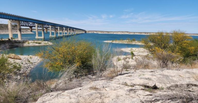 You’d Never Guess This Caribbean-Blue Lake Is Actually in Texas