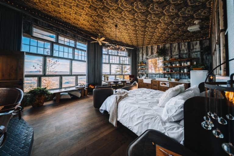 10 Best-Ranked Hotels in Tennessee for the Perfect Fall Getaway