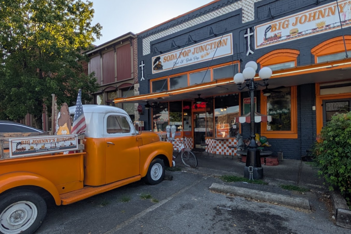 10 Hidden-Gem Restaurants Across Rural Tennessee Locals Say You Have to Try in 2026