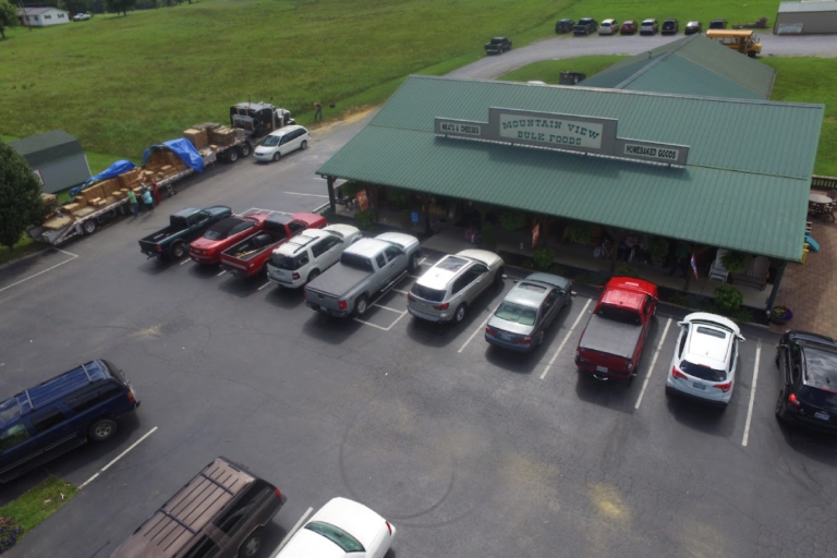 10 Tennessee Bulk Stores Packed With Affordable Pantry Staples