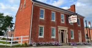 10 Historic Ohio Bars Every History Lover Should Experience At Least Once