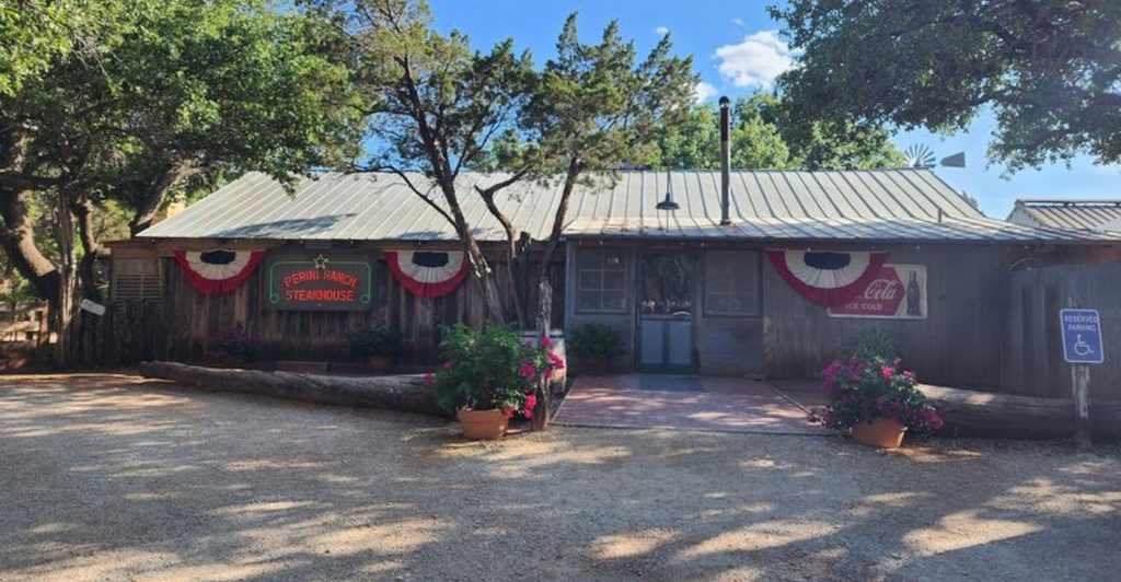 10 Rural Texas Restaurants People Will Happily Drive Hours To Reach