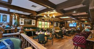 11 New Jersey Restaurants Hiding Inside Cabins, Lodges, and Rustic Buildings