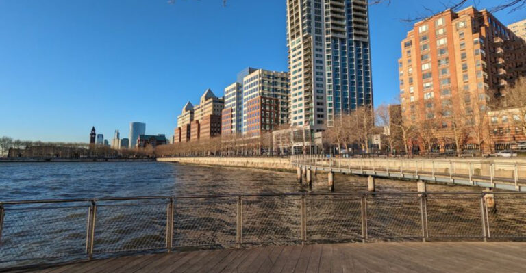 11 New Jersey Waterfront Walks With Food Waiting at the Finish