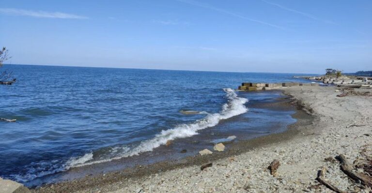 11 Pennsylvania Beach Glass Spots That Most Visitors Never Hear About