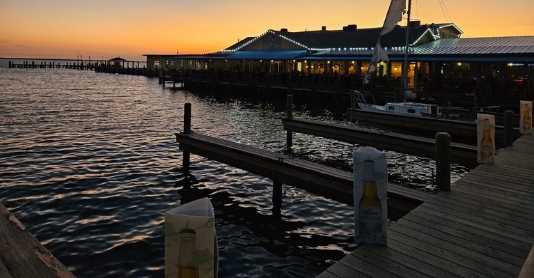 11 Texas Waterfront Restaurants That Are So Scenic You’ll Want To Stay For Sunset