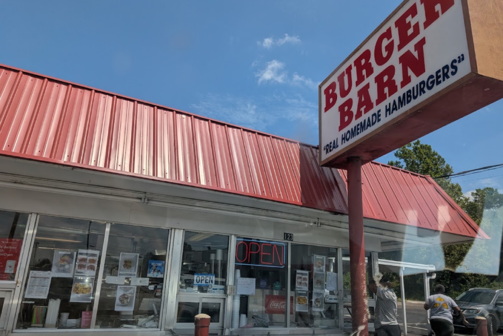 12 Tennessee Restaurants Most People Don’t Know Exist, And That’s a Shame