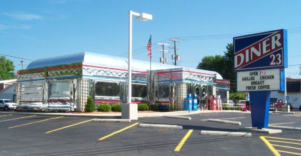 12 Ohio Diners Worth A Stop On Your Autumn Foliage Drive