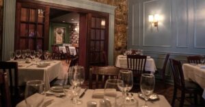 12 Vintage Pennsylvania Seafood Houses That Keep The Old-School Charm Alive