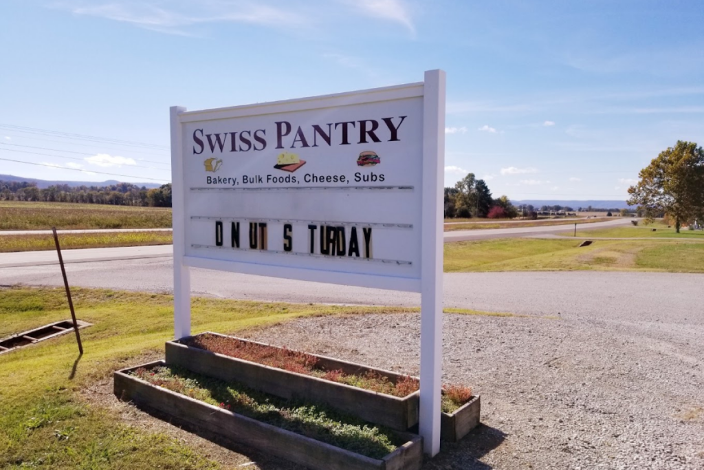 13 Tennessee Restaurants So Hidden, the Road Trip Is Part of the Experience