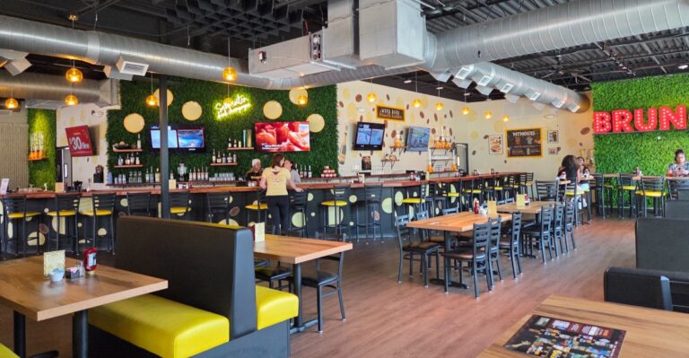 13 Charlotte, North Carolina Brunch Spots That Are Almost Always Busy