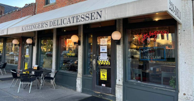 14 Ohio Mom And Pop Spots Where Every Meal Feels Like Home Cooking