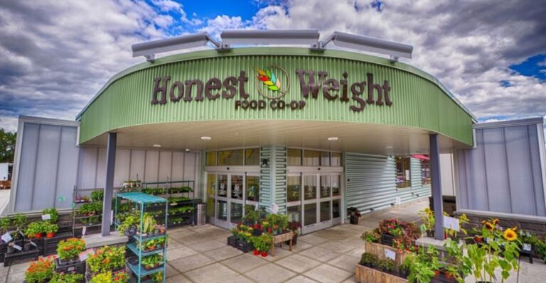 15 Grocery Stores Across New York That Make Shopping Easier and More Affordable