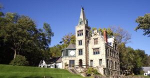 14 Ohio Castle Attractions That Definitely Deserve A Spot On Your Bucket List