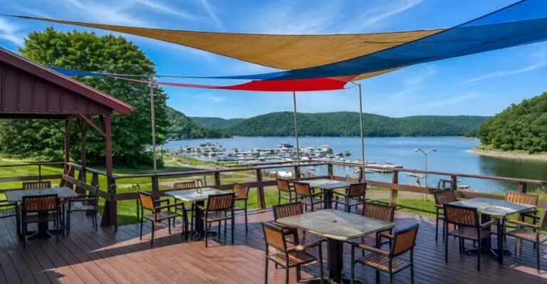 16 Pennsylvania Lakefront Restaurants That Feel Like Your Own Peaceful Retreat