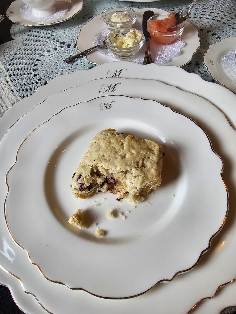 The Queen's Parlour Tea Room (Manitou Springs) The Queen's Parlour Tea Room (Manitou Springs)