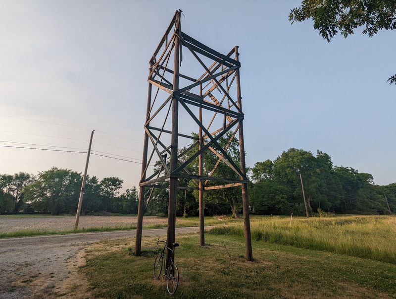 Why This Quiet Roadside Relic Beats Flashier Attractions