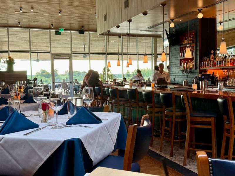 Coastal Fish Company - Memphis