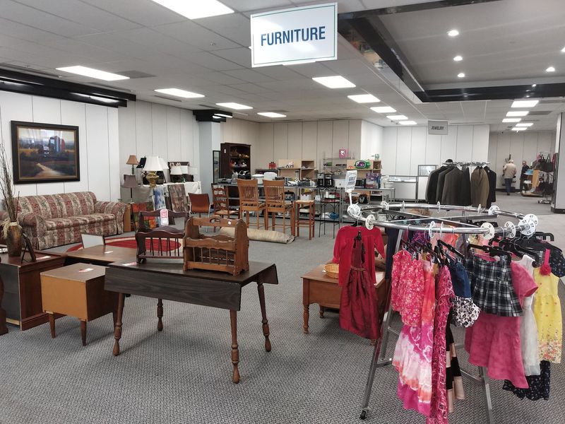 The Thrift Store, by Evansville Rescue Mission (Evansville) The Thrift Store, by Evansville Rescue Mission (Evansville)