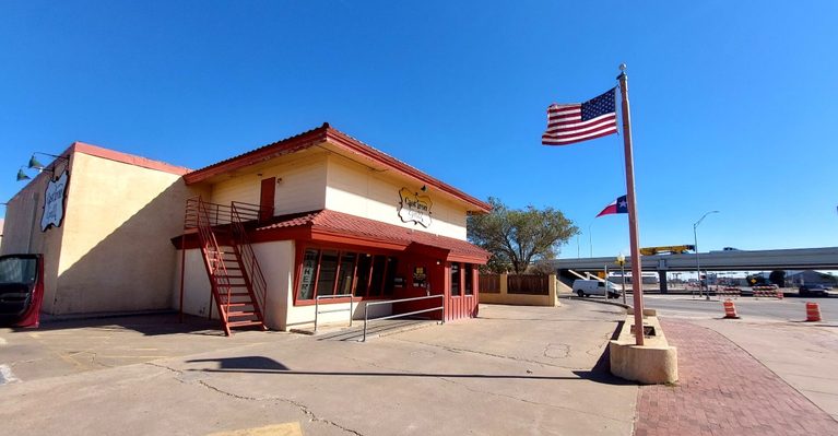 7 Texas Meat-and-Three Cafes Serving the Kind of Home Cooking People Crave