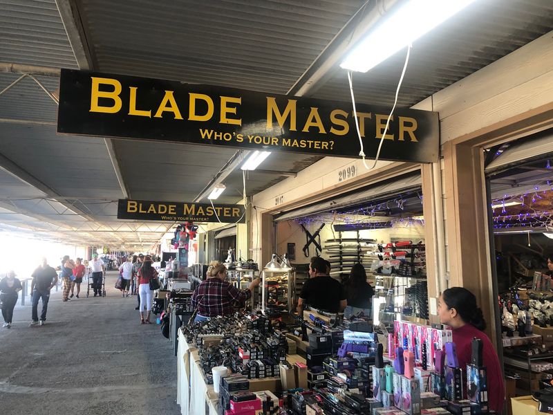 77 Flea Market (Brownsville)