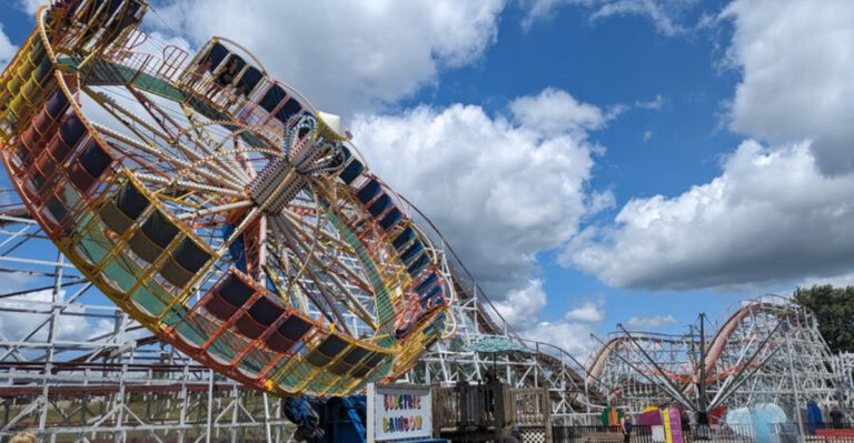 8 Forgotten Ohio Amusement Parks That Are Surprisingly Still Standing Today