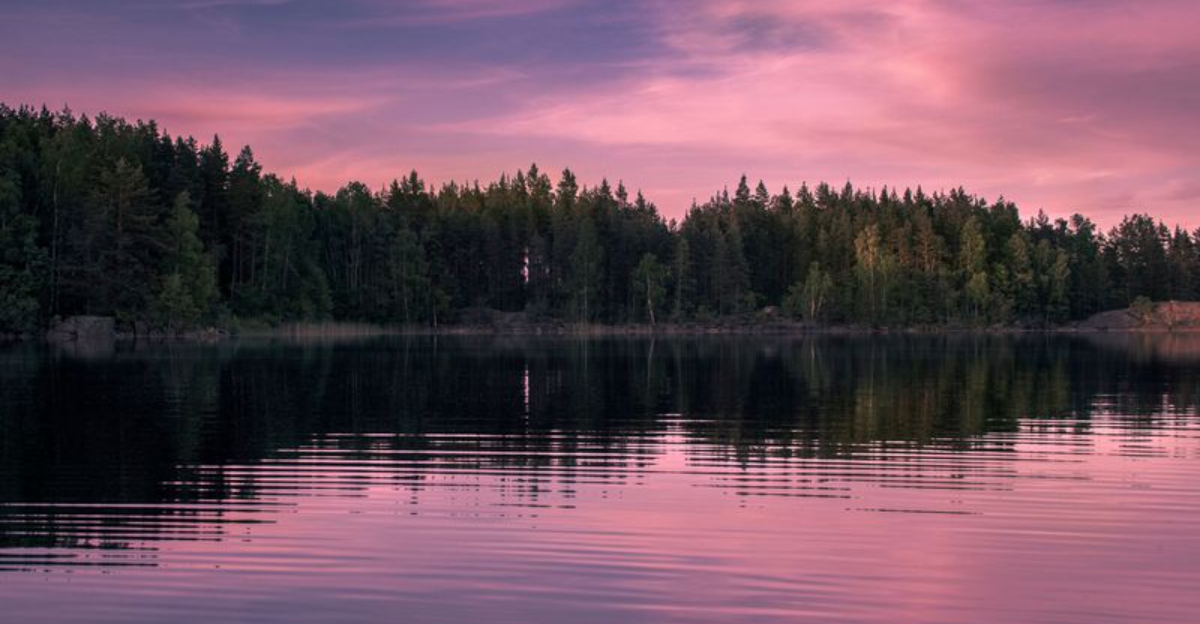 8 Missouri Lake Towns Where Peace and Quiet Still Come Easy