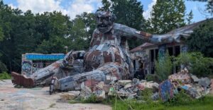 8 New Jersey Attractions So Strange You’ll Have to See Them Yourself