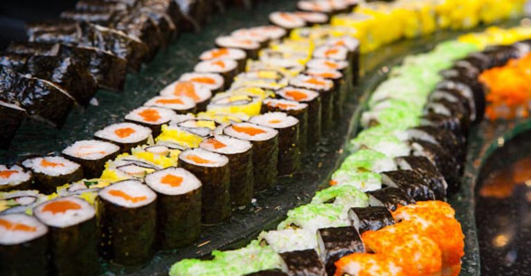 9 Texas Buffets So Huge, Picking What To Eat First Is The Hard Part