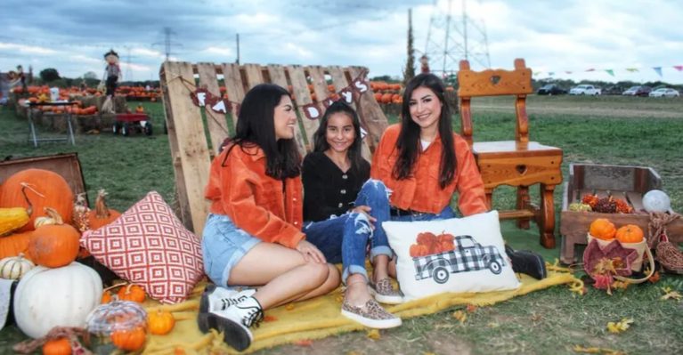 9 Texas Fall Fairs Worth Planning an Entire Weekend Around