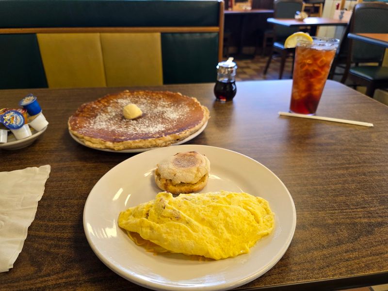 A Breakfast Visit Worth Planning