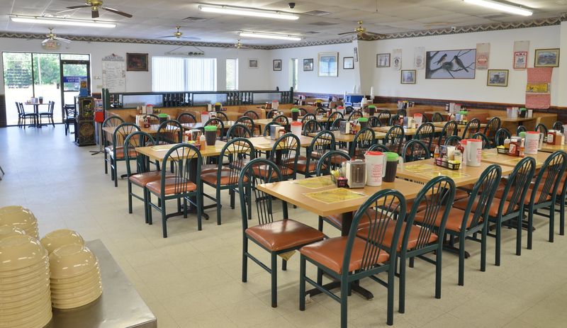 A Buffet That Feels Like a Family Reunion