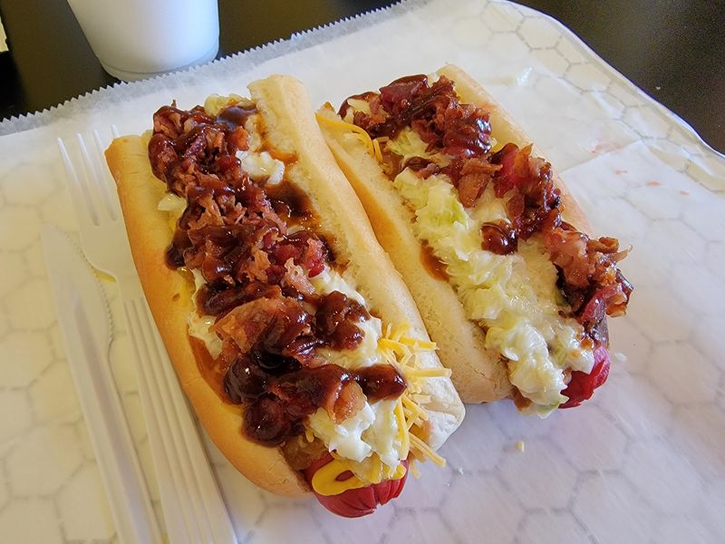 A Chattanooga Hot Dog Tradition That Has Stood the Test of Time A Chattanooga Hot Dog Tradition That Has Stood the Test of Time