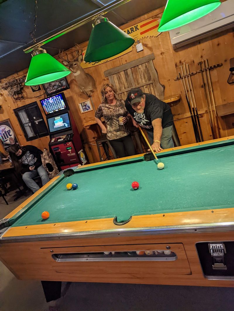 A Comins, Michigan Hangout With Small-Town Social Muscle A Comins, Michigan Hangout With Small-Town Social Muscle