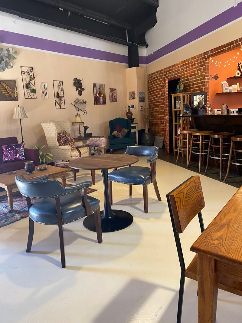 A Cozy Cary Gathering Spot With a Strong Local Reputation A Cozy Cary Gathering Spot With a Strong Local Reputation