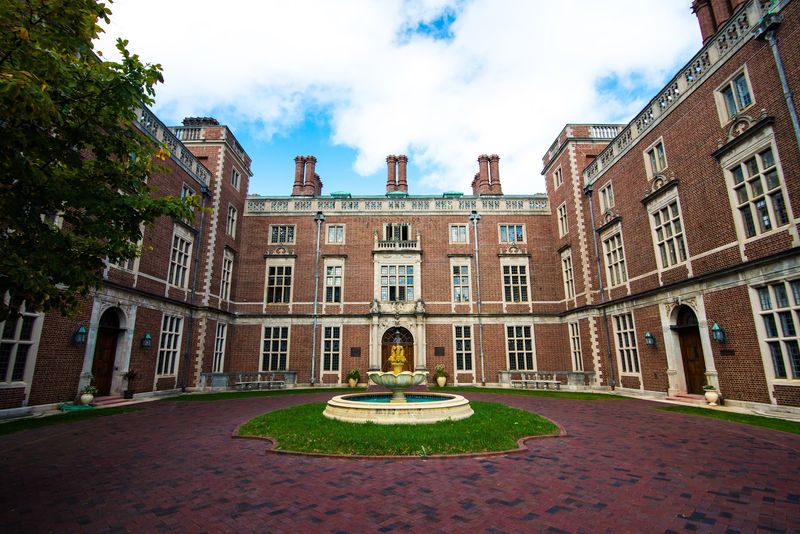 A Full-Tuition Scholarship for Every Single Student
