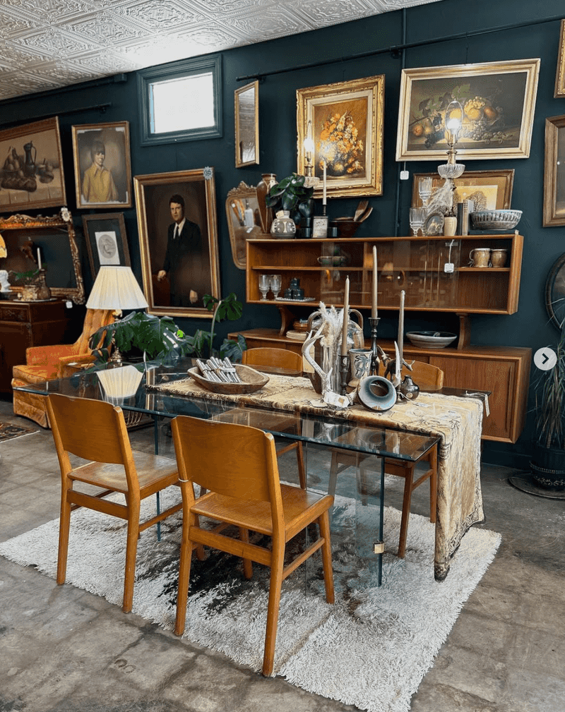 A Nashville Vintage Shop Made for Treasure Hunters A Nashville Vintage Shop Made for Treasure Hunters