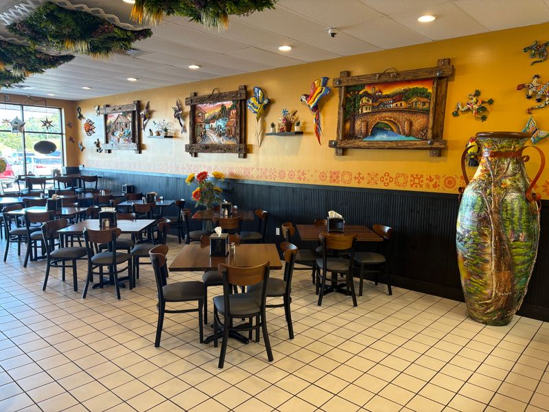 A No-Frills Room With Big Flavor