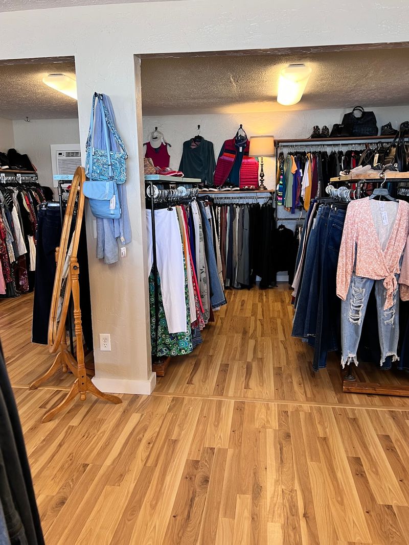 A Resale Shop That Also Works for Consignors A Resale Shop That Also Works for Consignors