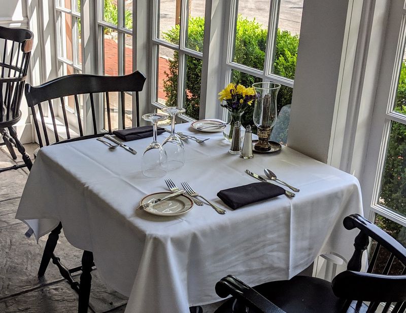 A Romantic Choice For Anniversaries