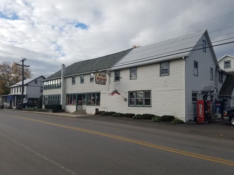 A Simple Location Near Paradise and Georgetown Road