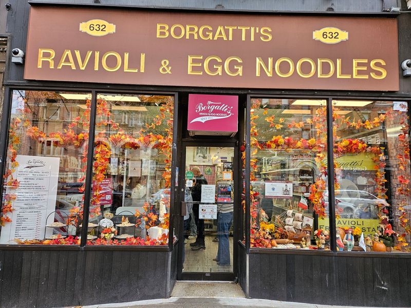A Smart Stop Near Arthur Avenue And The Bronx Food Scene A Smart Stop Near Arthur Avenue And The Bronx Food Scene